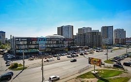 г. Омск, ул. 70 лет Октября,д. 10