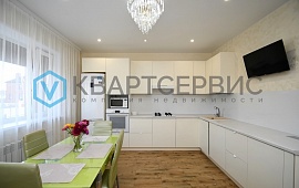 Омская обл., п. Ростовка, ул. Вишневая